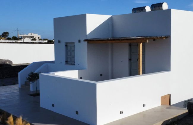 Assyr A - Santorini Cozy Retreat - Photo 1