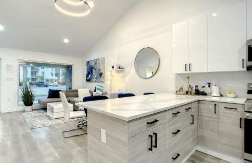 Luxe 6 Bed Heated Pool Villa I 5 min to Beach I BBQ - Foto 14