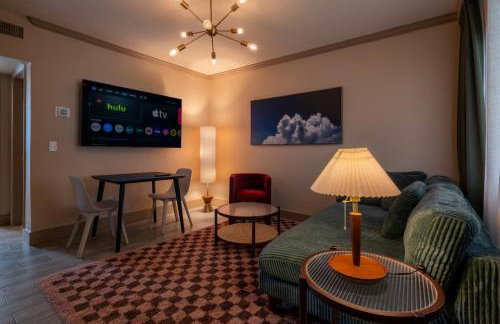 Emerald Residences Of Belleair Beach - Photo 1
