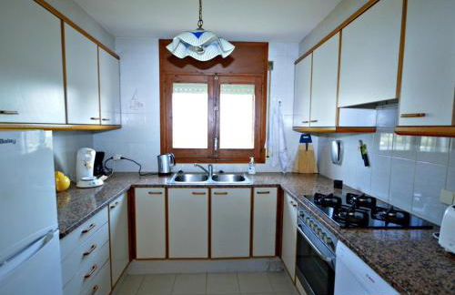 Casa con piscina privada, barbacoa, wifi y parking, cerca de la playa. Costa Brava - ES-89-65 - Foto 9