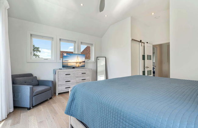 Latitude Adjustment Walk to Beach & Dining! - Photo 7