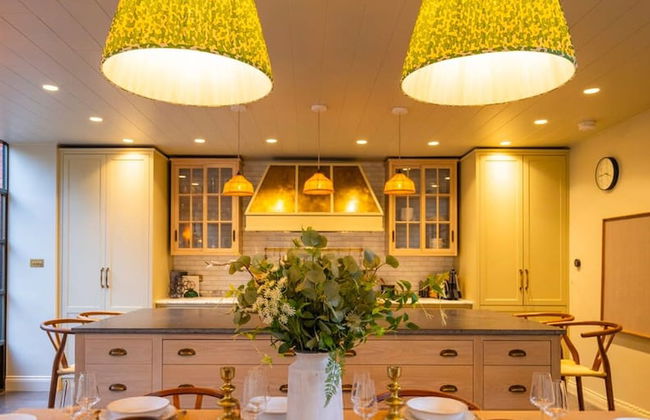 The Writers Retreat - 5 Beds Parking Much More - Foto 8