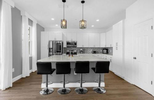 6 Bedrooms- 3,5 Baths- Liberty Village 4539 Pc - Foto 11