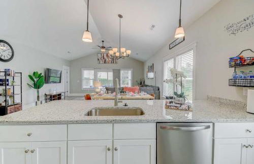 New Tucked Away Quiet Beach Haven - Foto 42