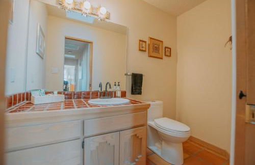 Buffalo Escape-Private Hot Tub in serene Corrales-Mountain View-Pet Friendly-No Pet Fee! - Foto 39