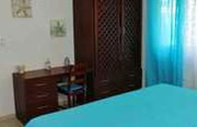 Beachfront Apartment facing Playa Popy - Photo 4