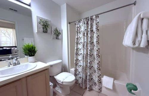 Beautiful South-Facing Pool Home in Southern Dunes - Foto 23