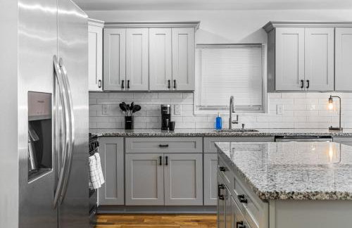 3BR Apt Mins to Bus Newark Airport Penn Sta NYC - Foto 5