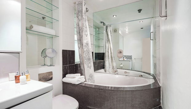 Islington Charm - Photo 3, Bathroom