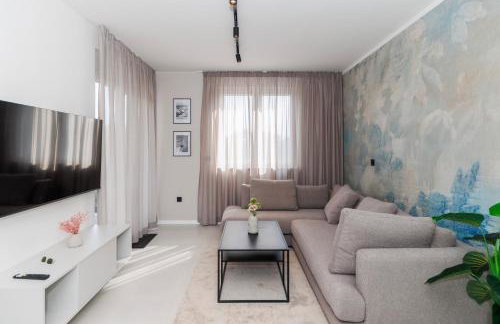 Luxury Suites Zaton by Belmont Realty - Photo 8