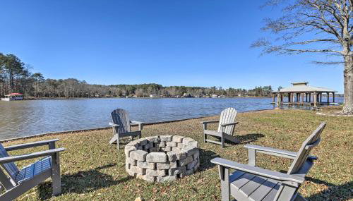 Fire Pit & Grill: Pet-Friendly Shelby Home! - Foto 3