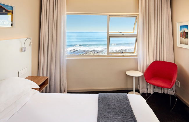 First Group Riviera Suites - Photo 13