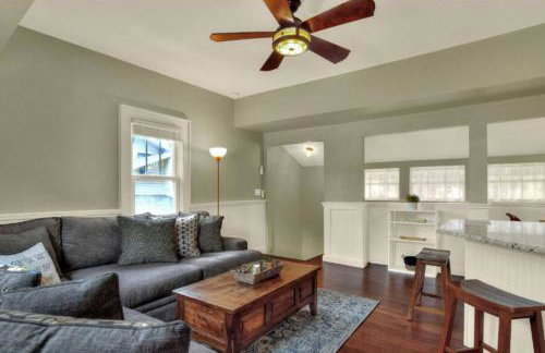 Charming Historic 2-story Carriage House located in Downtown Lakeland walking distance from FSC! - Foto 10