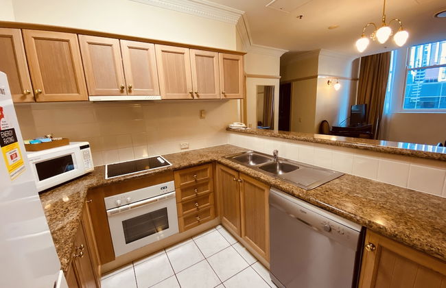 Royal Albert Hotel - Photo 47