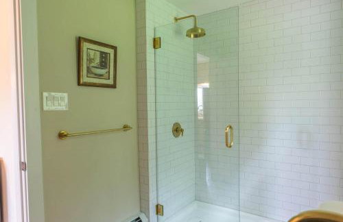 Luxury Estate with Wood Stove and Hot Tub - Dancing Doe Estate - Foto 26