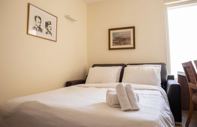 Modern & Stylish 3BR Apt With Balcony - Foto 8