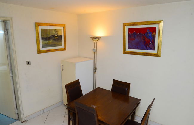 Golden Royale Hotel - Foto 19