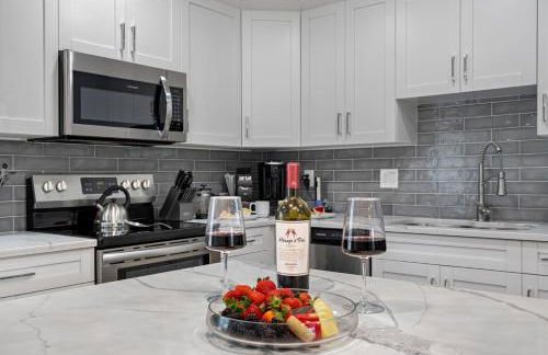 Breathtaking & Renovated Tampa Heated Pool House - Foto 18