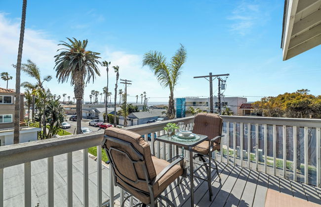 Seafaring Sweet Dreams 5 Minute Walk to Beach! - Foto 1