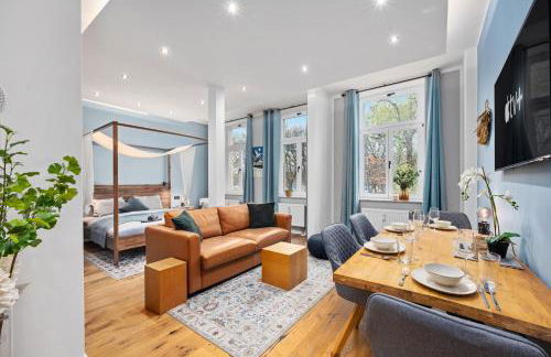 EDLER WOHNRAUM Luxuriöses Stadtstudio mit Balkon, Kaffeevollautomat & Klima - Foto 1