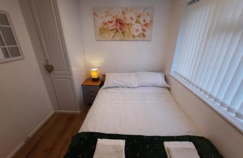 2 Bed Chalet, St Margaret's at Cliffe, South Coast - Foto 3