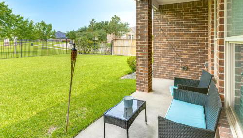 Pet-Friendly Home with Patio and Yard in Rosharon - Foto 2