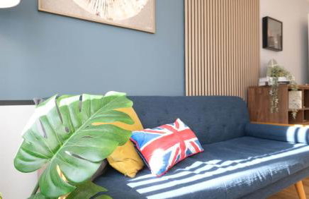 Spacious 2BR 2BA Apartment City Centre Sleeps 5 - Photo 31