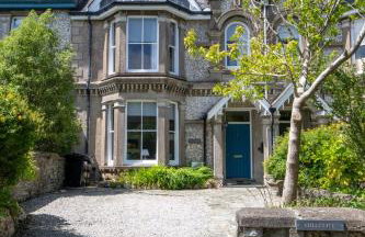 Boutique Family Friendly Home Wadebridge Cornwall, 2 living rooms, superking beds, garden, parking for 3 cars - Foto 12