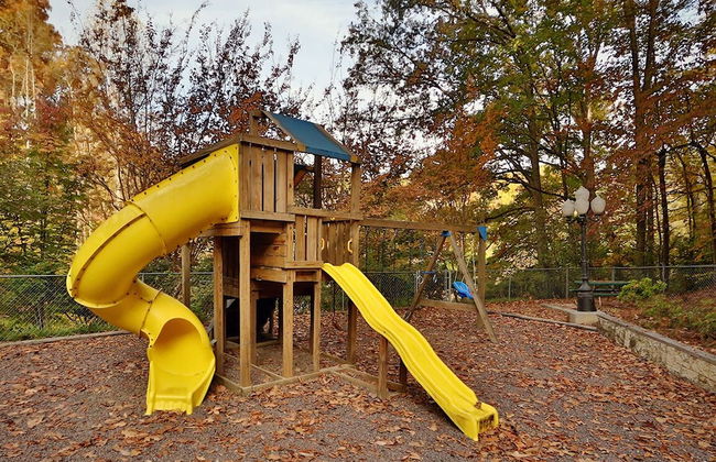 Poplar Point Condo Unit 12A - Two Bedroom Condo - Foto 28