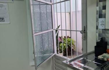 kitnet 13 central com ar tv smart completa - Foto 5