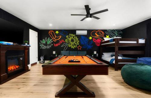 Heart of Lake Travis-Hot Tub&Pool-Black Light Room - Foto 49