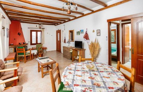 5 Bedroom Lovely Home In Agios Vasilios - Foto 15