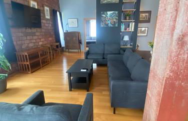 Suite A 2 BR w/ Bridge St. view - Foto 16