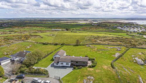 Glasfryn Rhoscolyn Relaxing family friendly home close to the beach - Foto 2