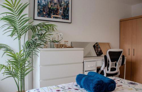 Luxury Penthouse Balcony Flat - 5 Min to Canary Wharf - Prime Long Stays - Foto 11