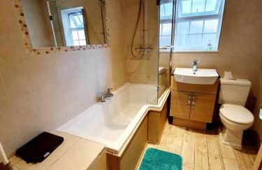 Beautiful 3 Bedroom House at the Sea Front - Amazing Location - Foto 10