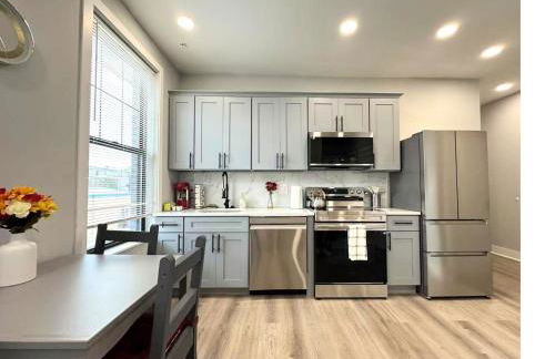 New 1BR Walk to Pats & Genos - Foto 1