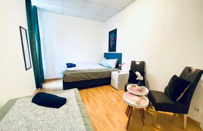 Stylish Shared 3-Bedroom Stay Near City - Foto 41