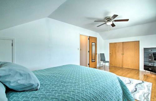 Cozy Postville Retreat with Fireplaces and Yard! - Foto 20