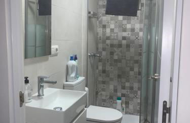 La Joya de la Caleta. A 60 mts playa. - Foto 10