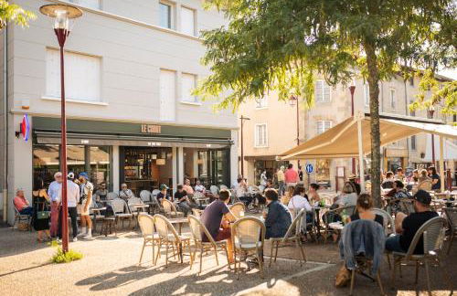 Appart'hôtel Le Corot - Accès Autonome - Saint-Junien Centre - Foto 15