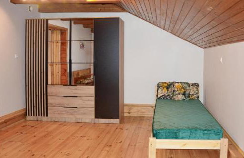 Cozy Home In Biskupice With Wifi - Foto 9