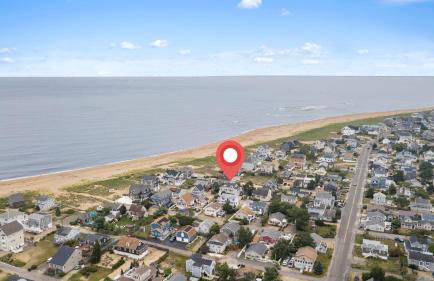 Seaside Serenity Steps to Beach Deck & Porch - Foto 64
