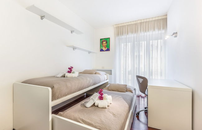 SuiteLowCost Corso Como - Photo 16