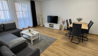 Rebekkas City Apartment - Photo 3