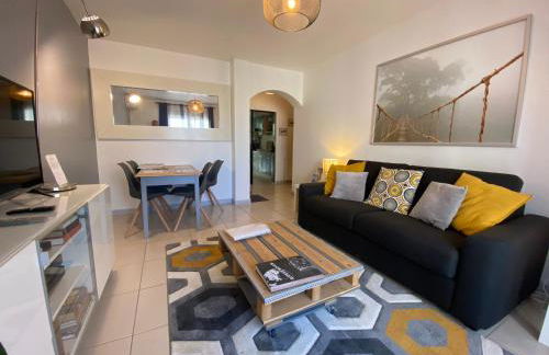 ToulonHost - Le Litardi - Superbe T2 - 2 pas des plages - Clim - Fibre - Foto 5