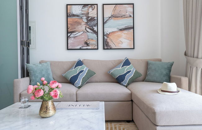 Vogue Elegance at Pearlz near Metro - Foto 79