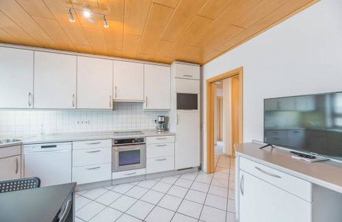 G02 große Wohnung - ideal für Teams und Monteure - Self Check-In - Foto 15