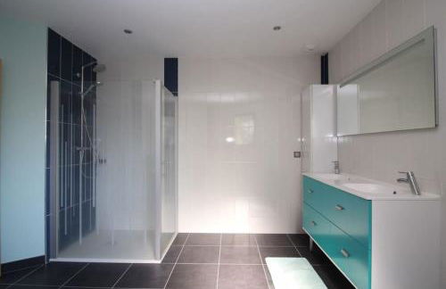 Grande villa contemporaine proche randonnée et ski - Foto 18