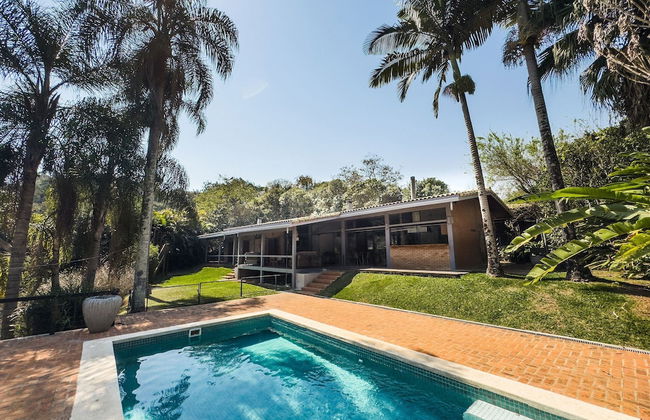 Casa térrea com piscina e cozinha de cinema | Granja Viana - Foto 34